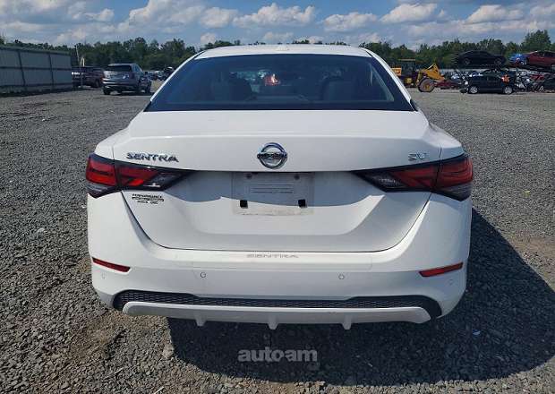 Nissan Sentra