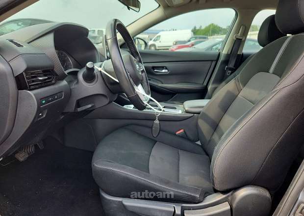 Nissan Sentra