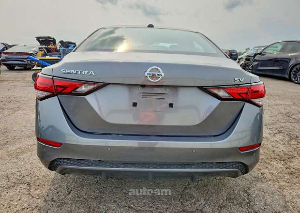 Nissan Sentra