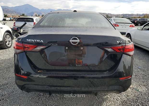 Nissan Sentra