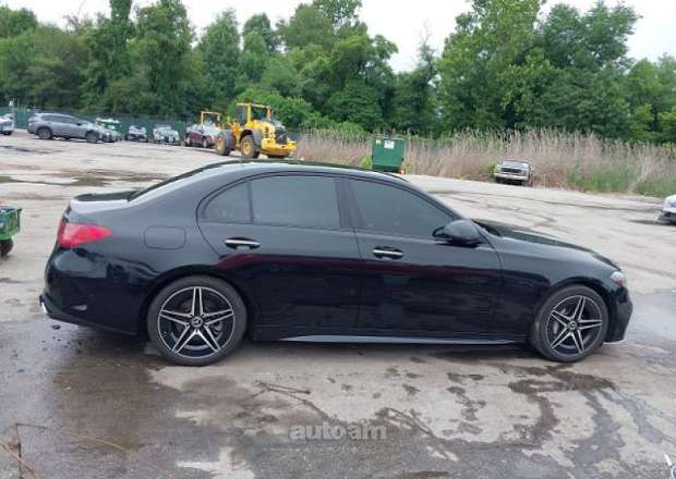 Mercedes-Benz C 300