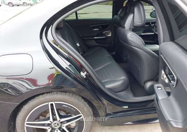 Mercedes-Benz C 300