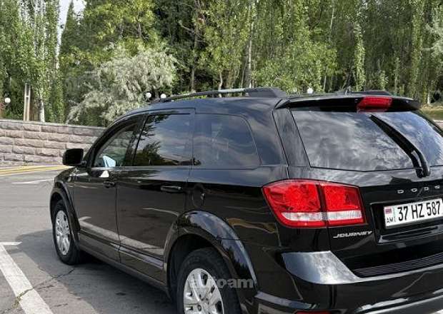 Dodge Journey 2019 — photo 2