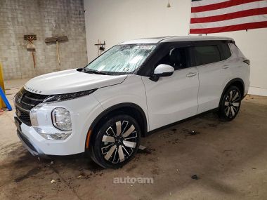 Mitsubishi Outlander  2025 