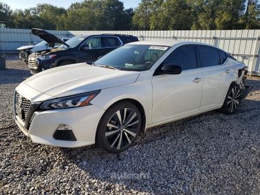 Nissan Altima  2021 