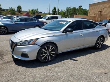 Nissan Altima  2022 