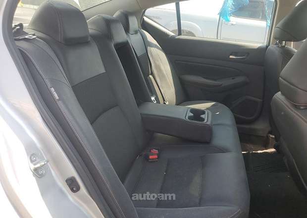 Nissan Altima