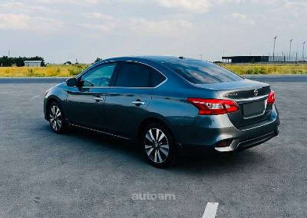 Nissan Sentra 2019 — photo 3
