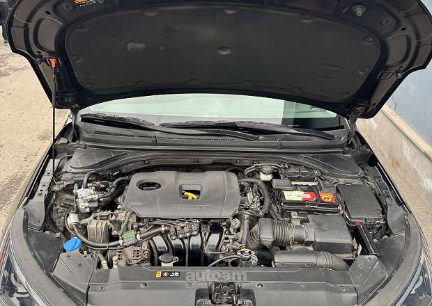 Hyundai Elantra 2020 — լուսանկար 6