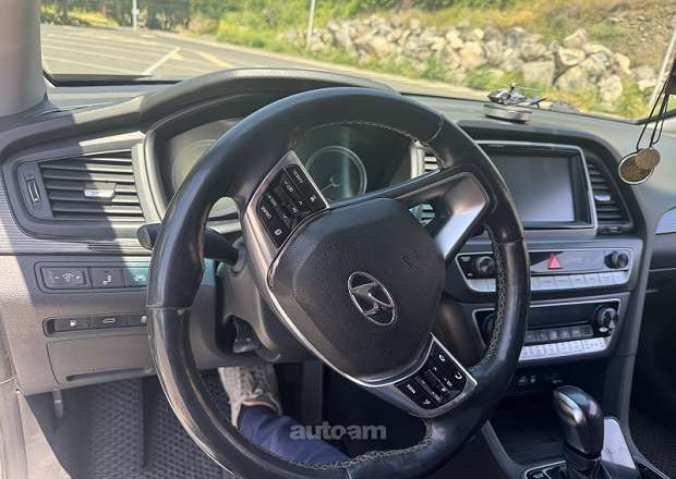 Hyundai Sonata 2018 — фото 11