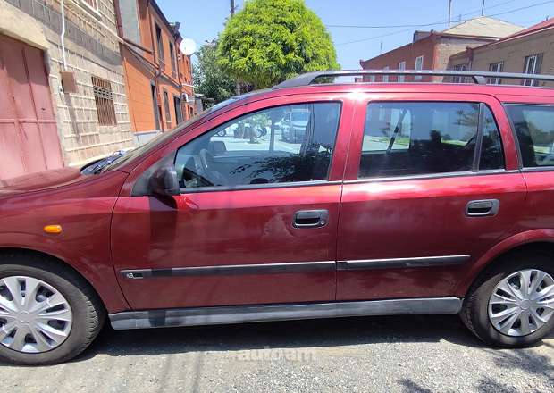 Opel Astra 1998 — լուսանկար 2
