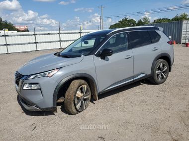 Nissan Rogue  2021 