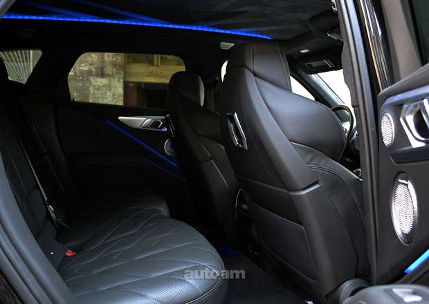 BMW XM 2023 — фото 11