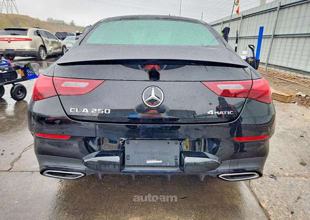 Mercedes-Benz CLA 250