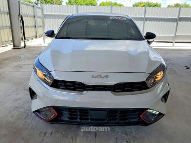 Kia Forte  2024 