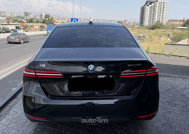 BMW i5 2024 — լուսանկար 3
