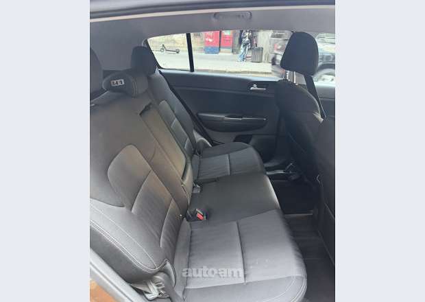 Kia Sportage 2017 — լուսանկար 8