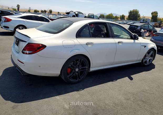 Mercedes-Benz E 63 AMG	