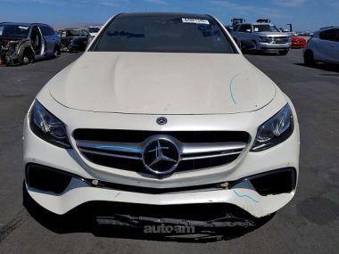 Mercedes-Benz E 63 AMG	  2020 