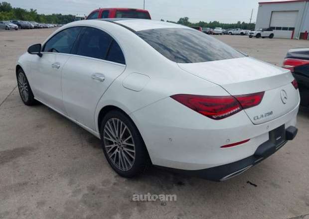 Mercedes-Benz CLA 250