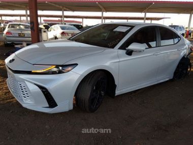 Toyota Camry  2026 