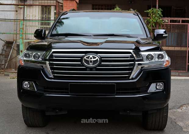 Toyota Land Cruiser 200