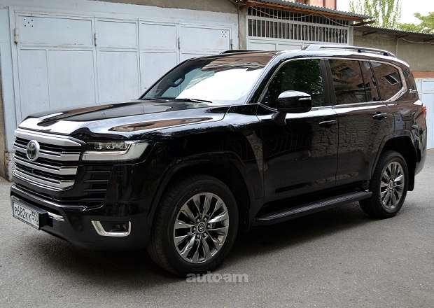 Toyota Land Cruiser 300