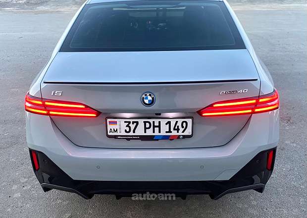 BMW i5 2024 — լուսանկար 3