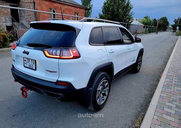 Jeep Cherokee 2019 — фото 3