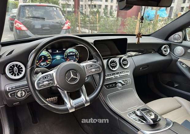 Mercedes-Benz C-Class 2019 — լուսանկար 4