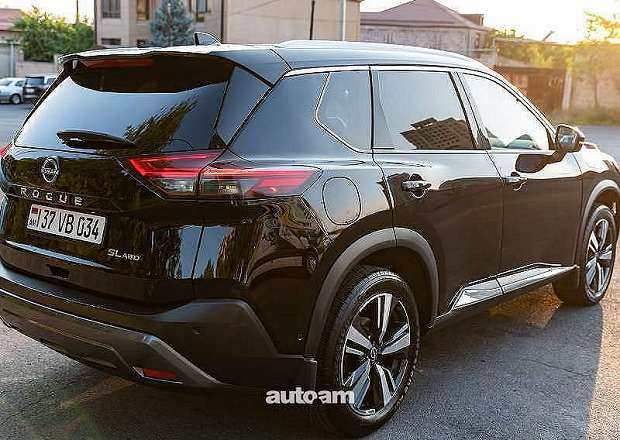Nissan Rogue
