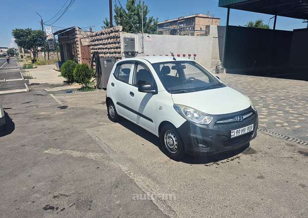 Hyundai i10 2012 — լուսանկար 1