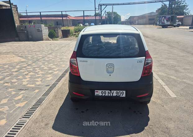Hyundai i10 2012 — լուսանկար 3