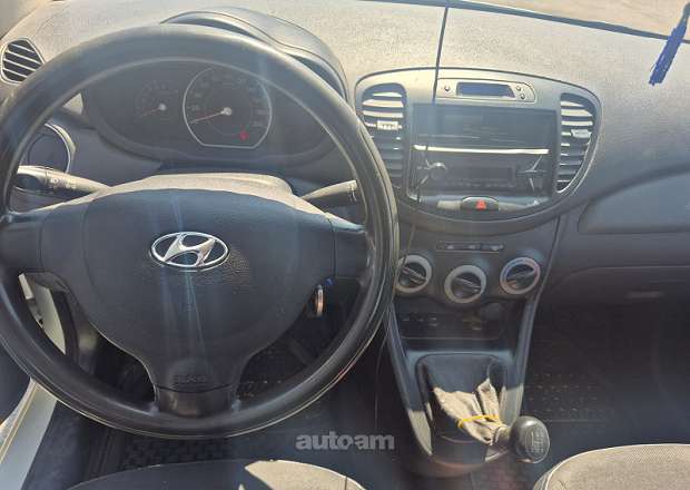 Hyundai i10 2012 — լուսանկար 6