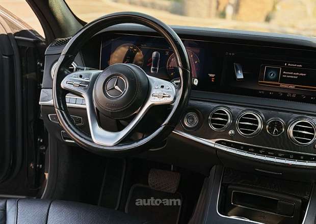 Mercedes-Benz 200 2019 — լուսանկար 1