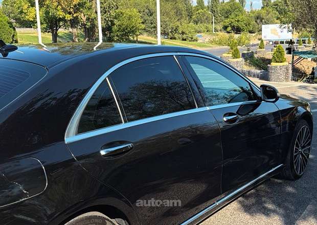 Mercedes-Benz 200 2019 — լուսանկար 2