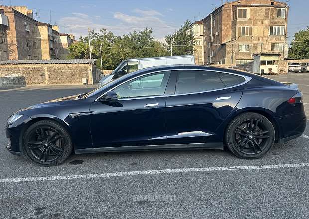 Tesla Model S 2014 — լուսանկար 3