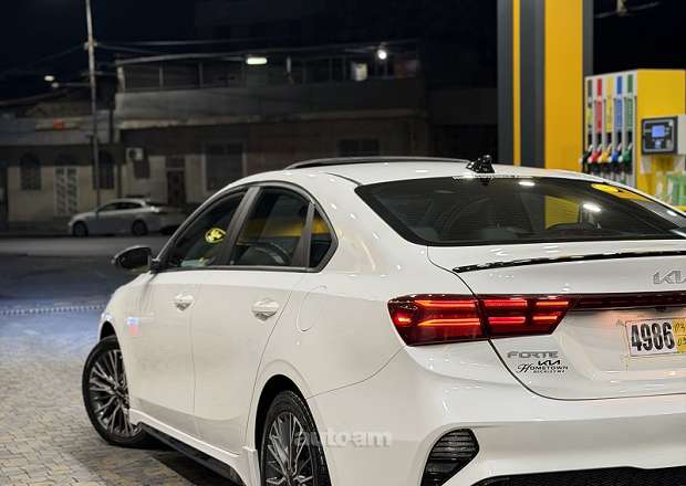 Kia Forte 2022 — լուսանկար 7