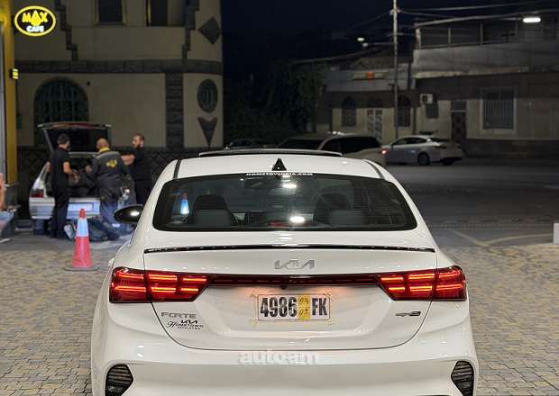 Kia Forte 2022 — լուսանկար 5