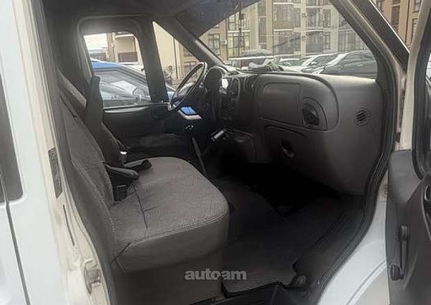 Ford Transit 2001 — photo 6