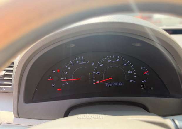 Toyota Camry 2011 — photo 6
