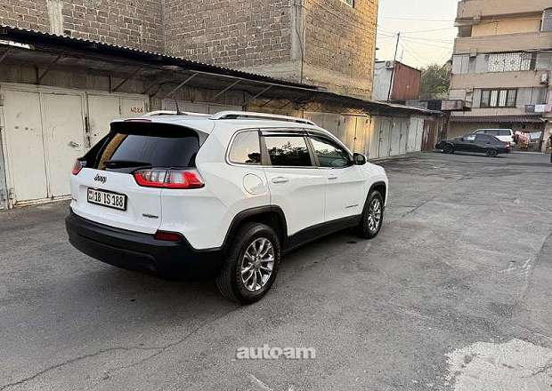 Jeep Cherokee 2018 — фото 5