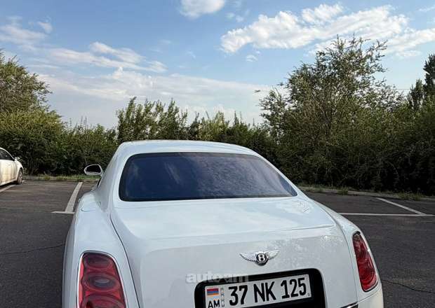Bentley Mulsanne 2011 — photo 3