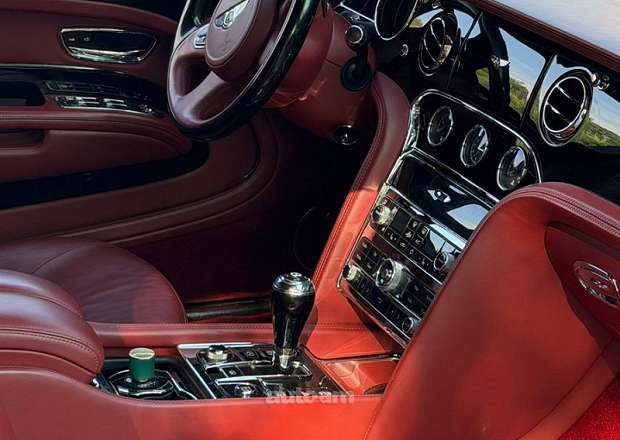Bentley Mulsanne 2011 — photo 13