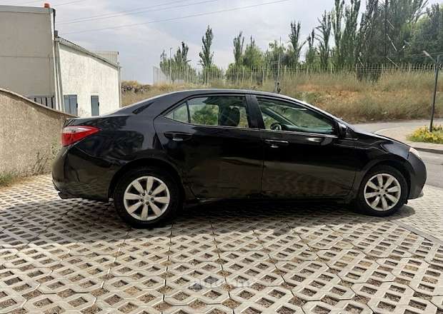 Toyota Corolla 2015 — լուսանկար 10
