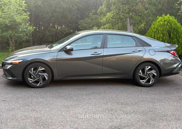 Hyundai Elantra 2025 — լուսանկար 10