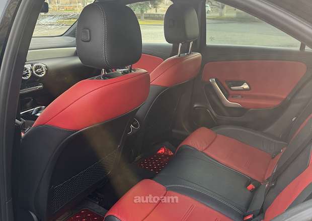 Mercedes-Benz A 220 2019 — լուսանկար 7