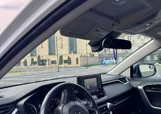 Toyota Rav 4 2020 — լուսանկար 6