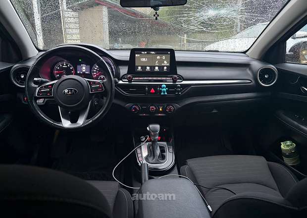 Kia Forte 2021 — լուսանկար 9