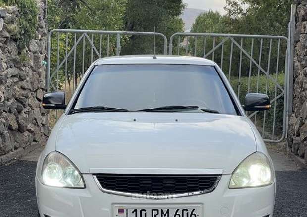 VAZ (Lada) 2170 Priora 2013 — լուսանկար 2